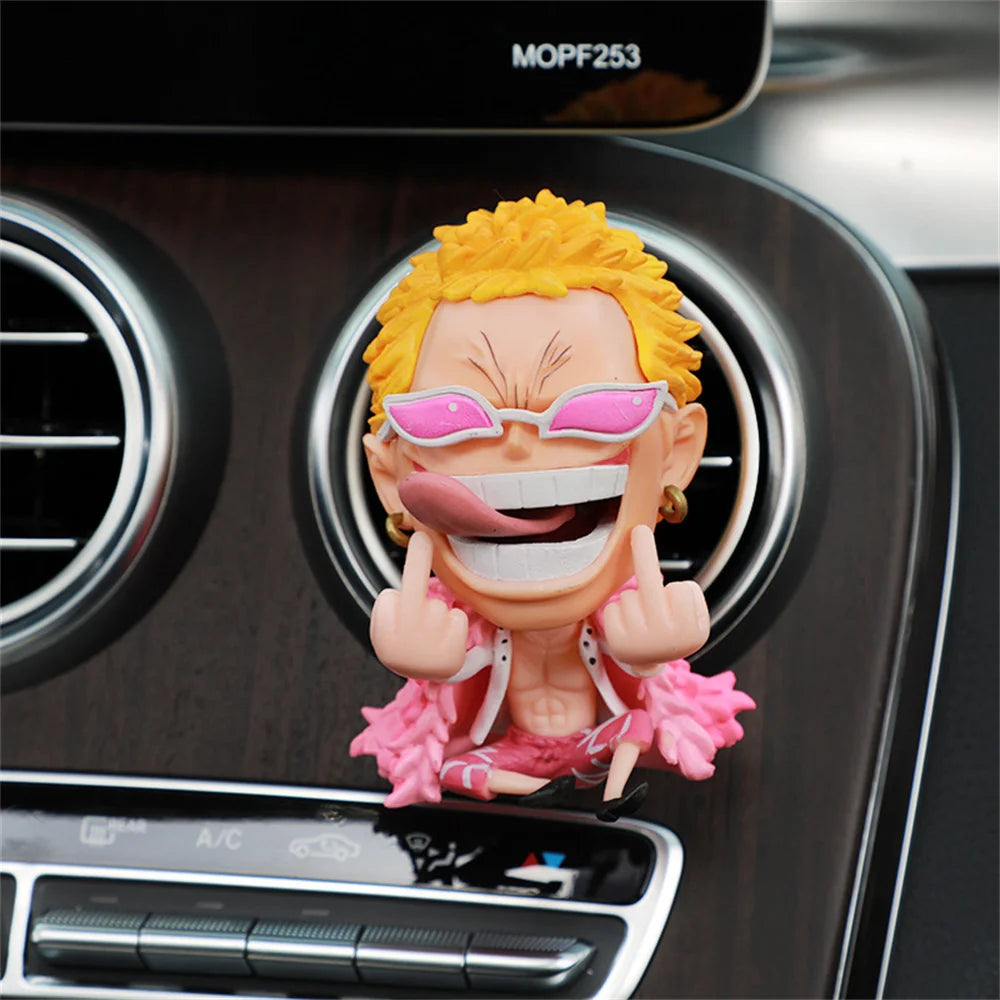 Accessorio per auto One Piece - Figurina Doflamingo per bocchetta dell'aria