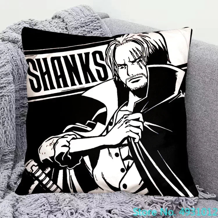 Funda de cojín de One Piece - Shanks de pelo rojo (diseño en blanco y negro)