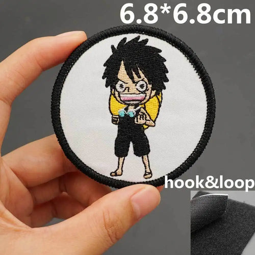 Parche de One Piece - El joven Monkey D. Luffy (Círculo Negro)