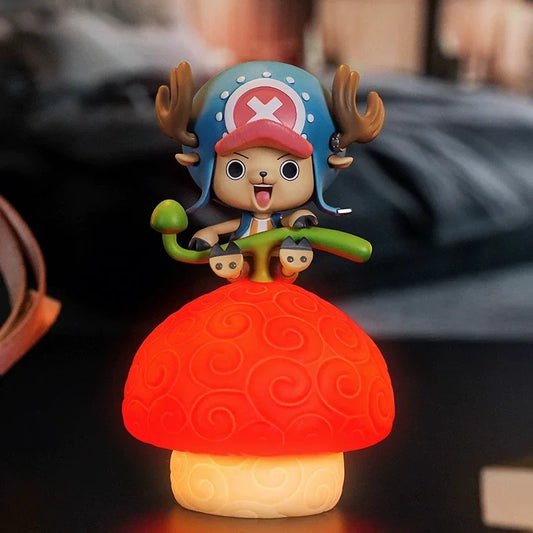 Figurina di One Piece - Tony Tony Chopper seduto su un frutto del diavolo (Gomu Gomu)
