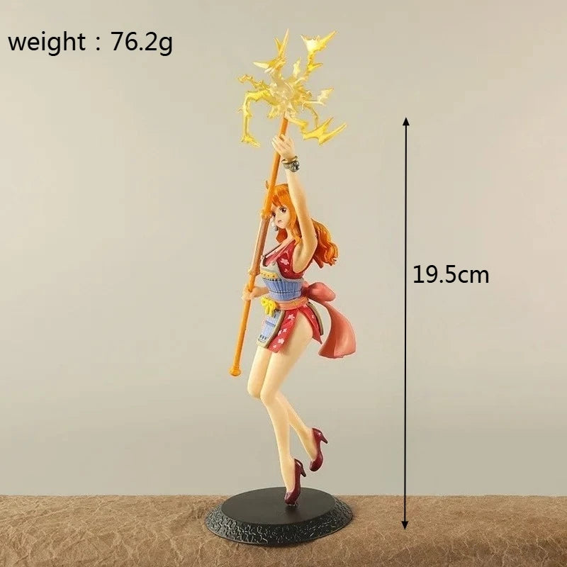 Statua di One Piece - Nami in azione (effetti di battaglia)